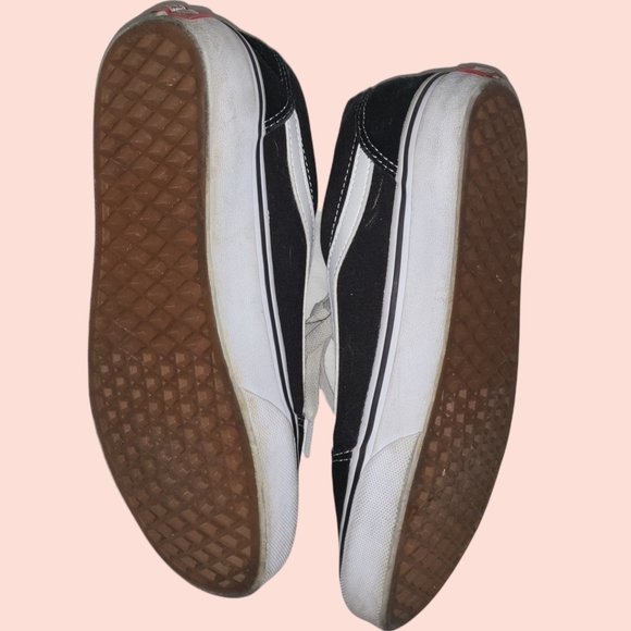 Vans size 8 - Picture 2 of 2